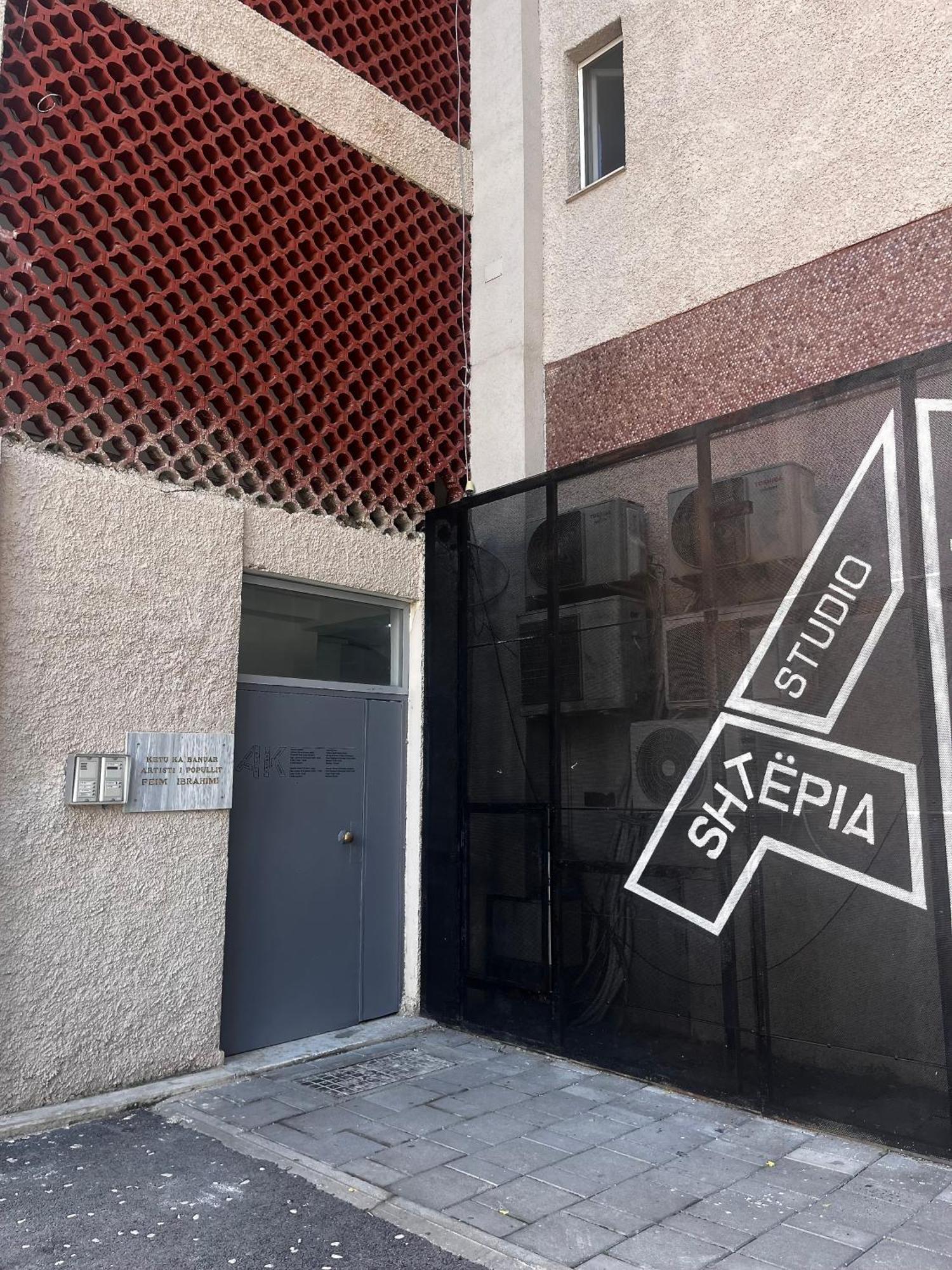 A Casa Dei Nonni Διαμέρισμα Τίρανα Εξωτερικό φωτογραφία